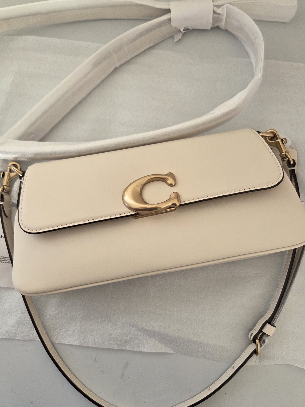 Coach Jet Shoulder Bag In Chalk